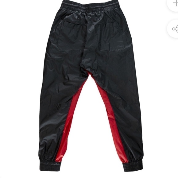 Rhude Nylon Black Pants in Red - Size Large - Elastic Waist, Zippers - Brand New - Picture 4 of 4